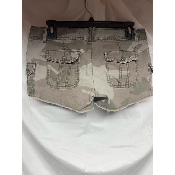 American eagle camo shorts - Picture 1 of 3